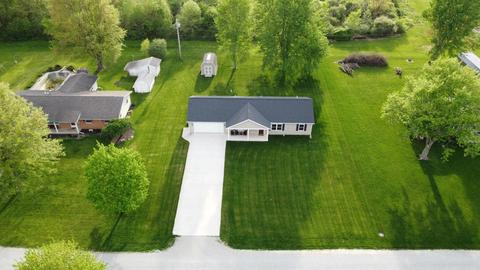6957 Peach Tree Ln, Celina, OH 45822 photo 3