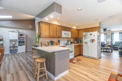 1300 Maple Leaf Ct, Sidney, OH 45365 photo 9