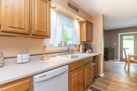 1300 Maple Leaf Ct, Sidney, OH 45365 photo 12