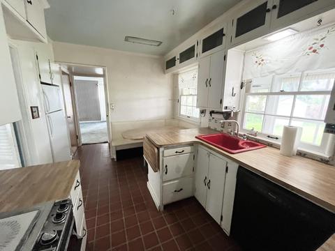 665 N Ash St, Celina, OH 45822 photo 6