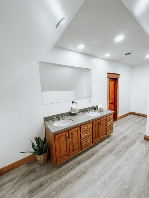 219 E Anthony St, Celina, OH 45822 photo 33