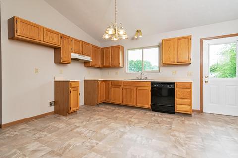 2181 Amarillo Ave, Springfield, OH 45503 photo 5
