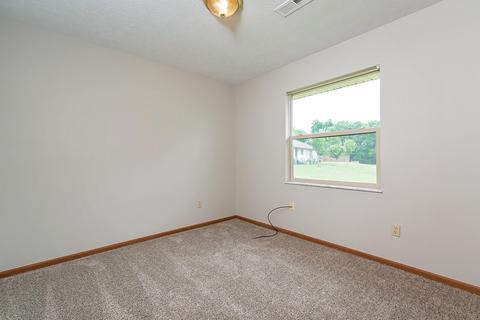 2181 Amarillo Ave, Springfield, OH 45503 photo 10