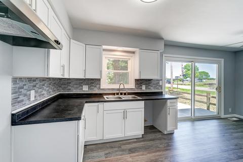 559 W County Line Rd, Springfield, OH 45502 photo 15