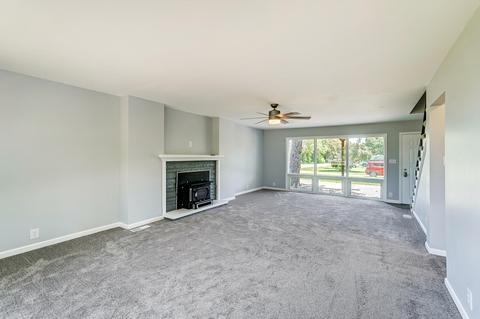 559 W County Line Rd, Springfield, OH 45502 photo 9