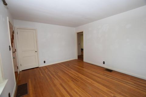 1100 W 1st St, Springfield, OH 45504 photo 8