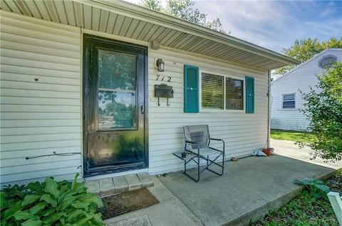 712 Mount Joy St, Springfield, OH 45505 photo 4