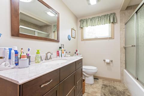 4150 Camelot Dr, Springfield, OH 45503 photo 10