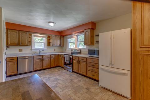 1616 Titus Rd, Springfield, OH 45502 photo 9