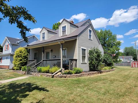 516 N Ash St, Celina, OH 45822 photo 2