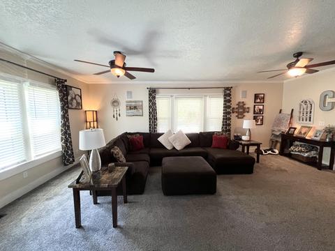 606 N Ash St, Celina, OH 45822 photo 6