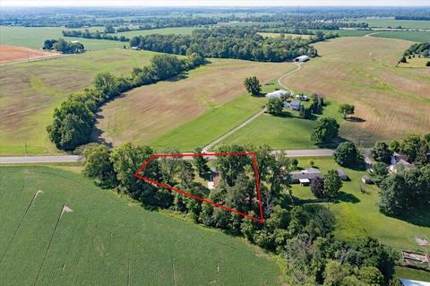 3770 Dayton Springfield Rd, Springfield, OH 45502 photo 2