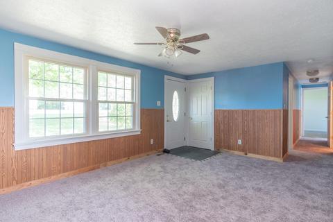 911 S Main St, De Graff, OH 43318 photo 13