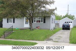 837 Barker Dr, Springfield, OH 45505 photo 1