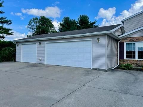 3953 St James Ct, Springfield, OH 45502 photo 3