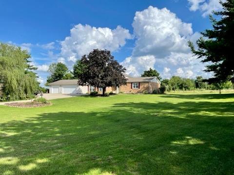 3953 St James Ct, Springfield, OH 45502 photo 1