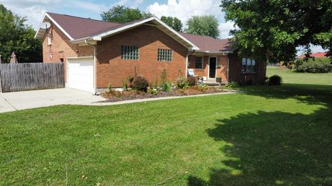 1320 Moorefield Rd, Springfield, OH 45503 photo 1