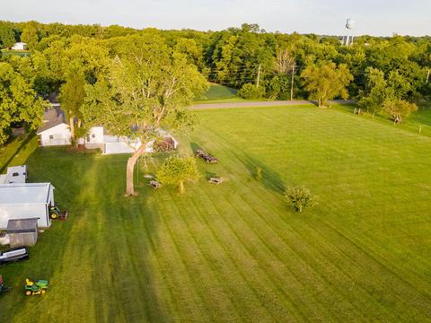 4239 Dialton Rd, Springfield, OH 45502 photo 2
