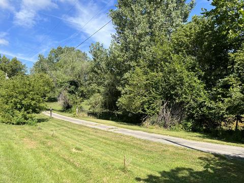 619 N Bird Rd, Springfield, OH 45503 photo 1