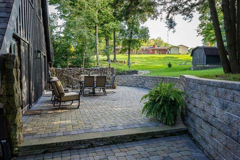 2833 Locust Dr, Springfield, OH 45504 photo 9