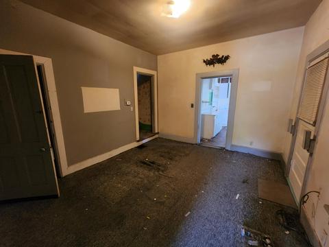 323 S Shaffer St, Springfield, OH 45506 photo 8