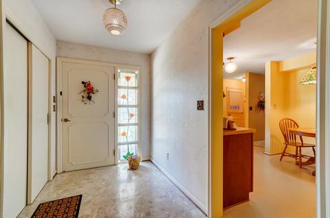 1211 Redbud Ln, Springfield, OH 45504 photo 9