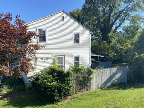 760 N Burnett Rd, Springfield, OH 45503 photo 2