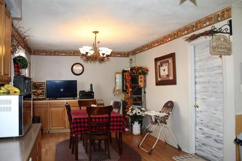 2072 Prospect Cir, Springfield, OH 45503 photo 14