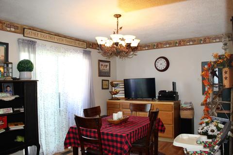 2072 Prospect Cir, Springfield, OH 45503 photo 12