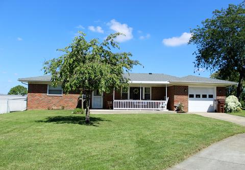 2072 Prospect Cir, Springfield, OH 45503 photo 1