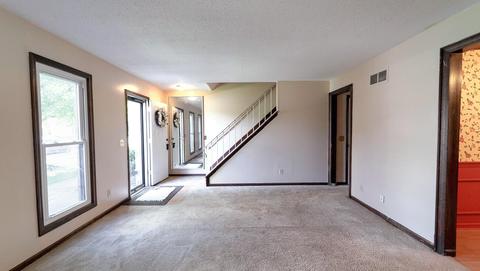 2121 Olympic St, Springfield, OH 45503 photo 5