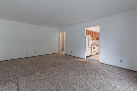 704 Grandview Dr, Springfield, OH 45503 photo 4