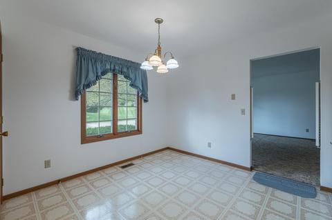 704 Grandview Dr, Springfield, OH 45503 photo 8