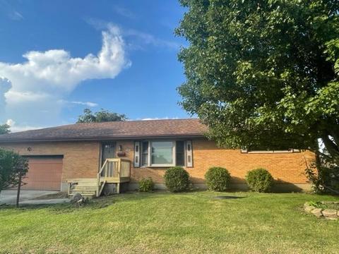 1908 Biscayne Dr, Springfield, OH 45503 photo 3