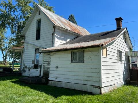 208 S Green St, Mendon, OH 45862 photo 4