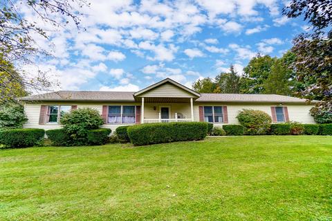 7443 Coffin Station Rd, Springfield, OH 45502 photo 2