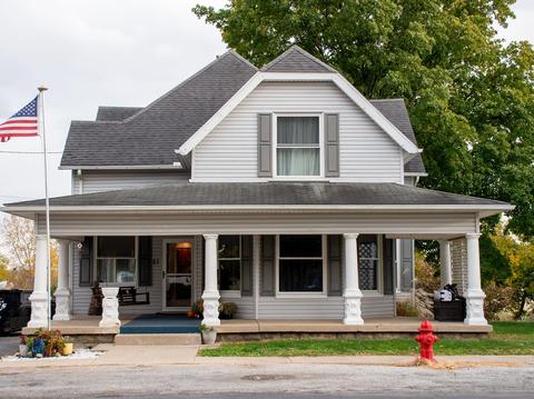 21 E Pleasant St, Catawba, OH 43010 photo 1