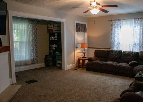 21 E Pleasant St, Catawba, OH 43010 photo 11