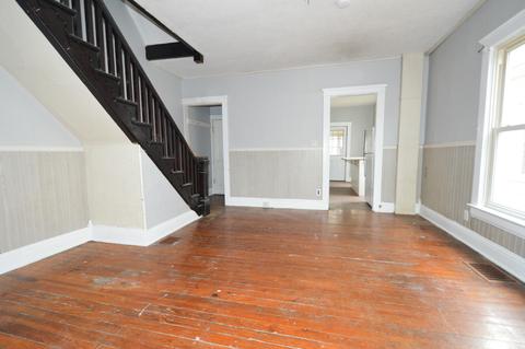 423 N Shaffer St, Springfield, OH 45504 photo 6