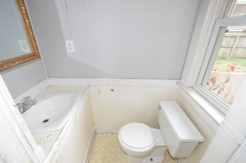 423 N Shaffer St, Springfield, OH 45504 photo 9