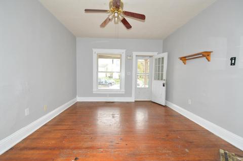 423 N Shaffer St, Springfield, OH 45504 photo 4