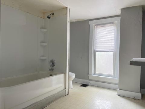 423 N Shaffer St, Springfield, OH 45504 photo 14