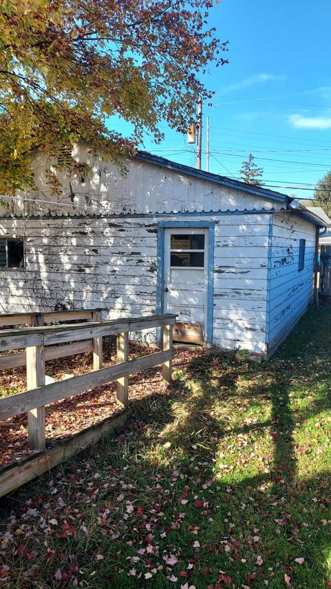 2114 Hoppes Ave, Springfield, OH 45503 photo 4