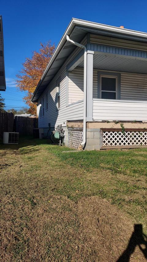2114 Hoppes Ave, Springfield, OH 45503 photo 2
