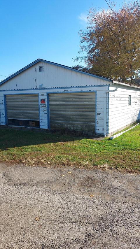 2114 Hoppes Ave, Springfield, OH 45503 photo 7