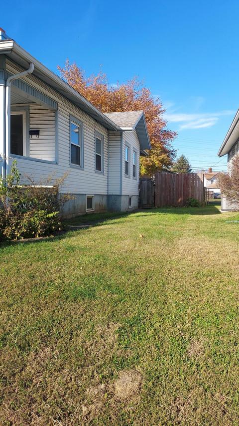 2114 Hoppes Ave, Springfield, OH 45503 photo 3