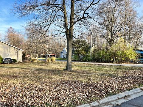 0 Kootenay St, Huntsville, OH 43324