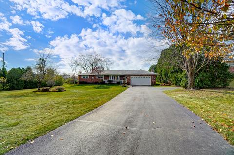 1547 Westmont Dr, Springfield, OH 45503 photo 3