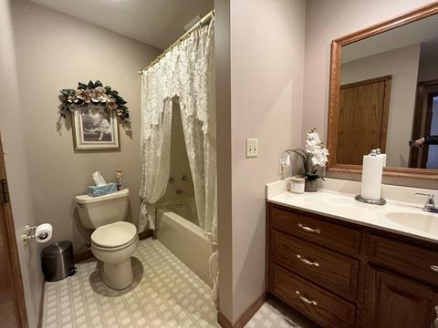 1918 Meadowview Dr, Celina, OH 45822 photo 17