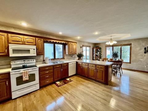 1918 Meadowview Dr, Celina, OH 45822 photo 5